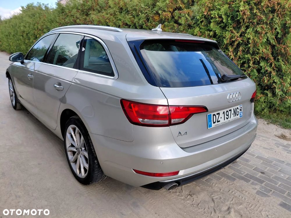 Audi A4 - 1