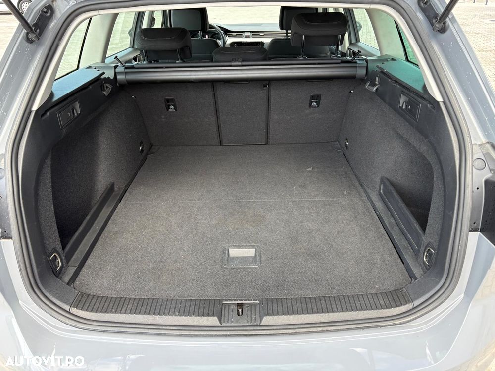 Volkswagen Passat - 3