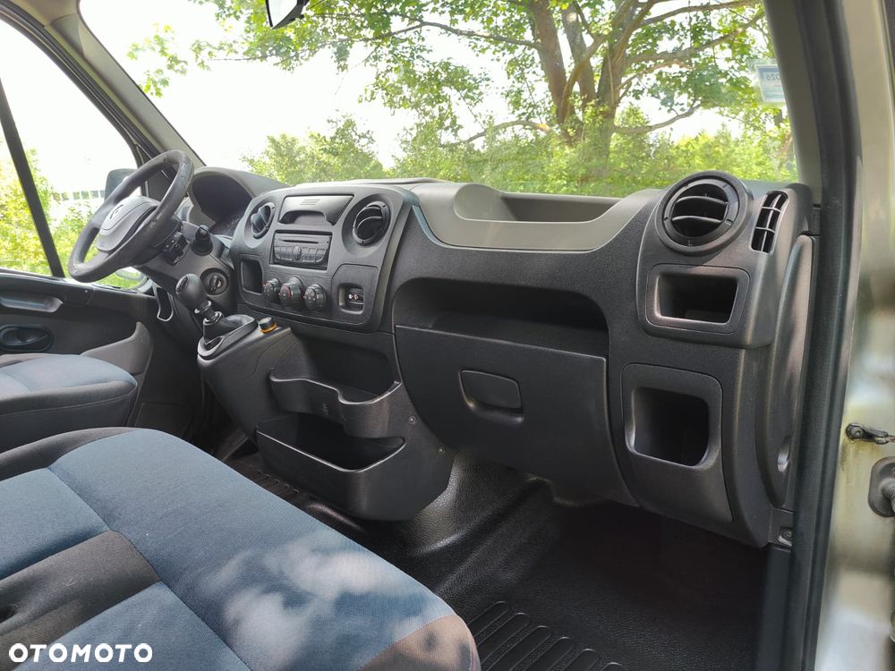 Renault Master - 17