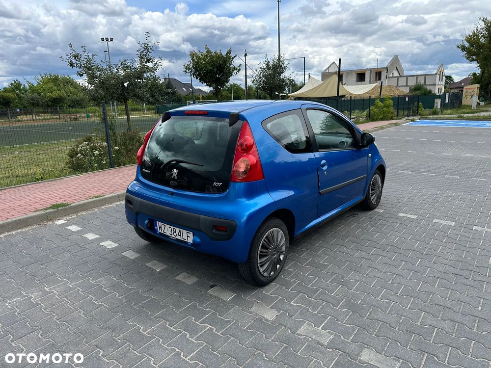 Peugeot 107 1.0 Trendy Euro5 - 6