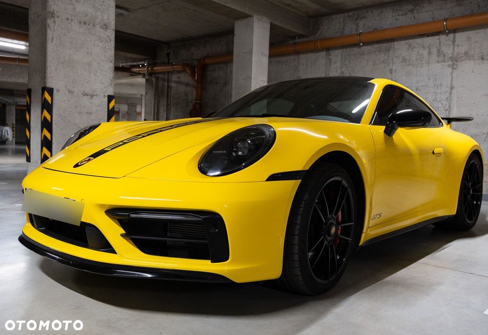 Porsche 911 Carrera GTS PDK - 10
