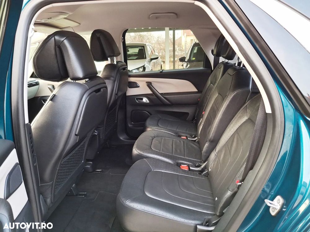 Citroën C4 Space Tourer - 11