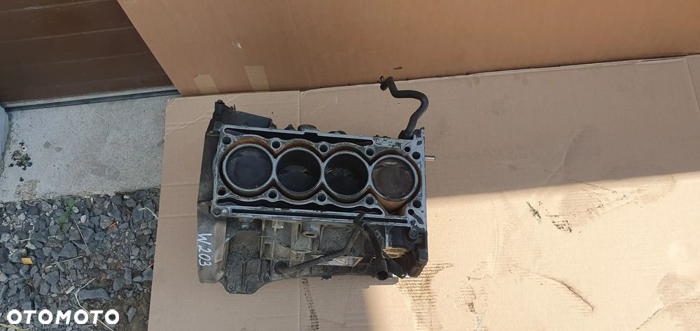 Silnik blok silnika słupek dół Mercedes W209 1.8 Kompressor 271940 - 1