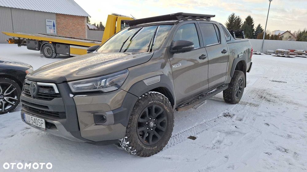 Toyota Hilux 2.8 D-4D Double Cab Invincible Sport 4x4 - 1