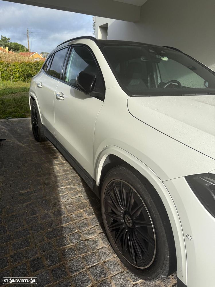 Mercedes-Benz GLA 200 AMG Line - 4