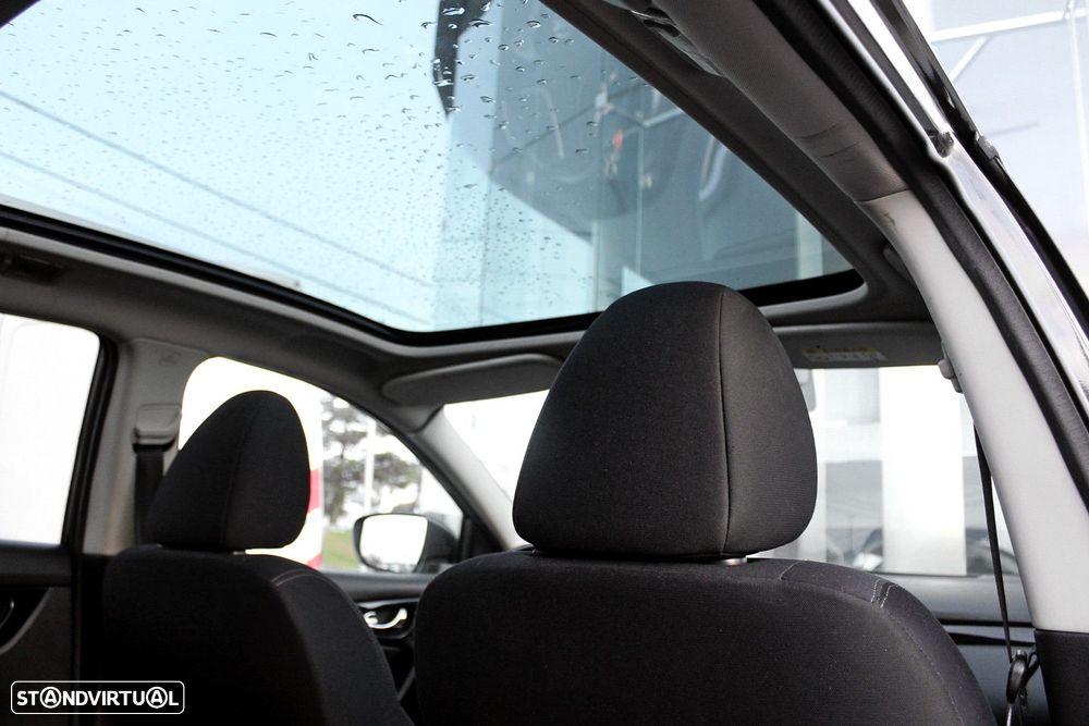 Nissan Qashqai 1.2 DIG-T N-Connecta - 34