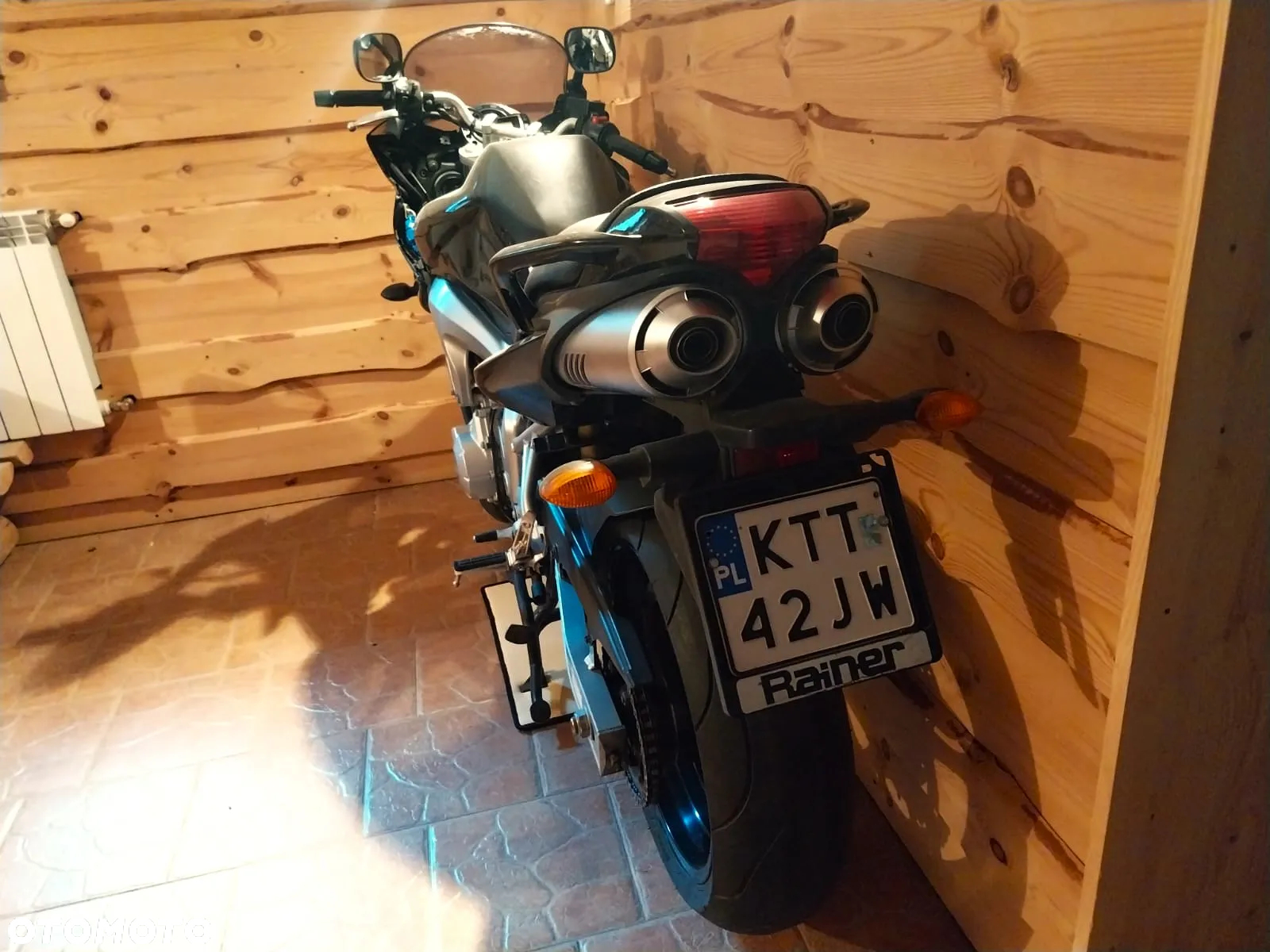 Yamaha FZ6 - 18