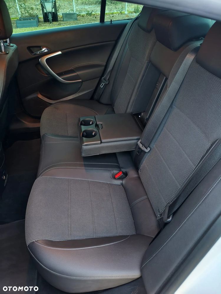 Opel Insignia 2.0 CDTI Cosmo - 17
