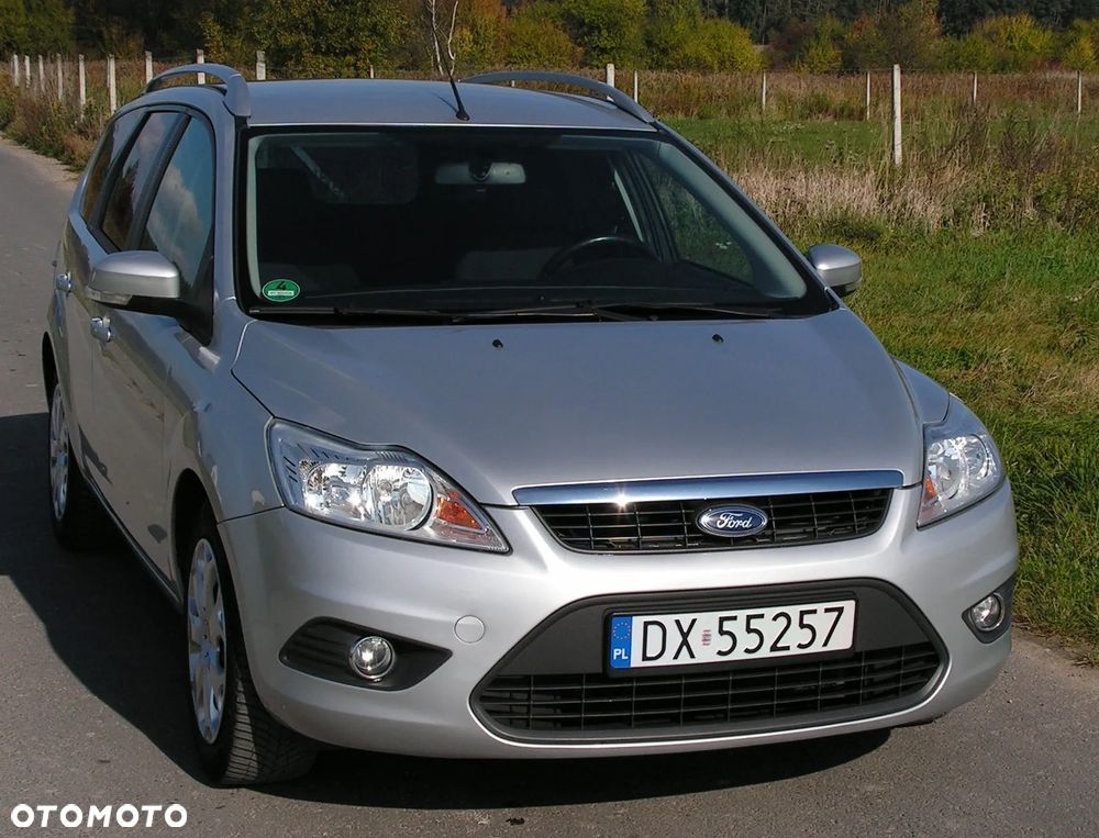 Ford Focus 1.6 Trend EU5 - 11