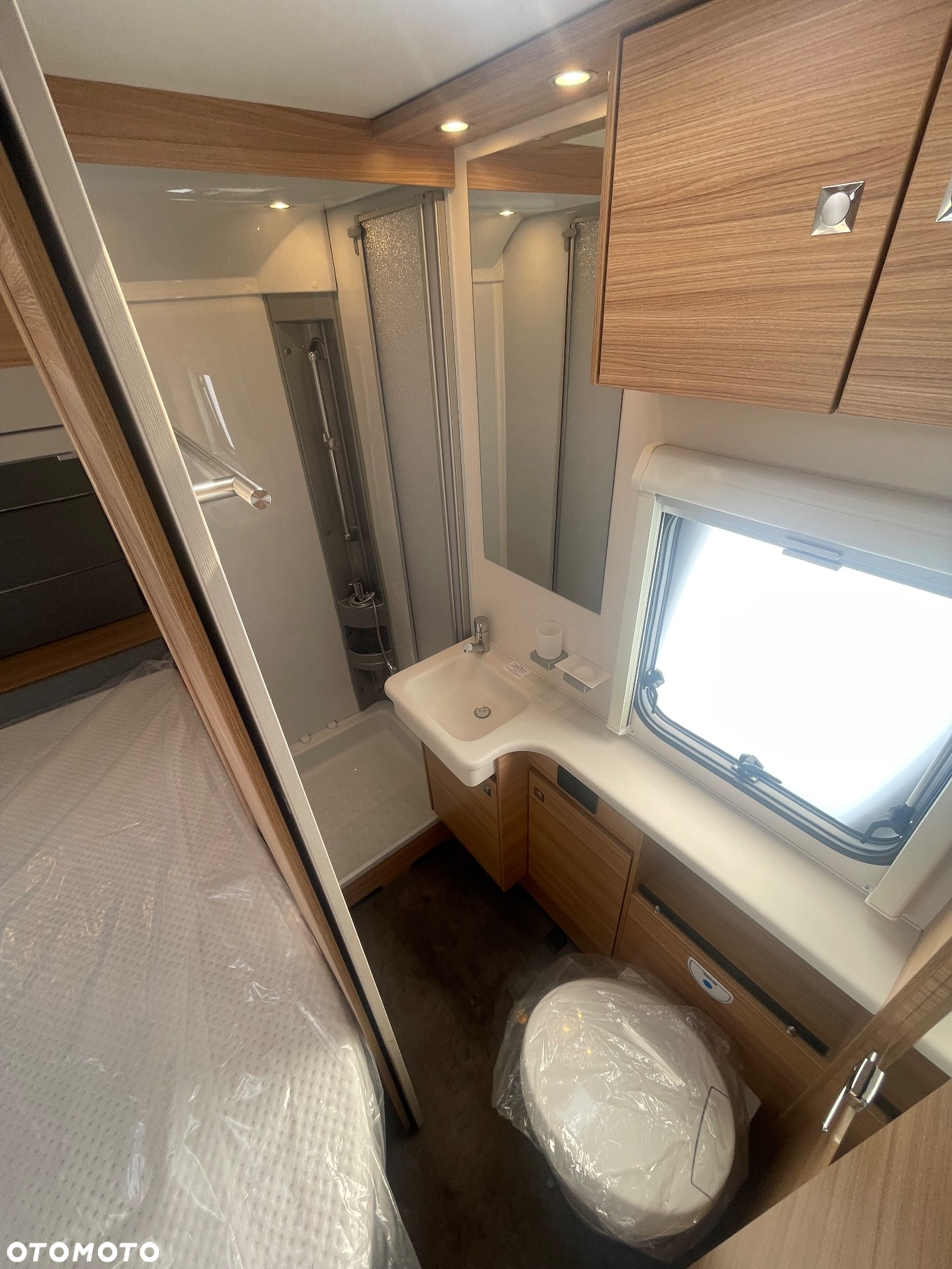 Dethleffs Camper 730 FKR - 16