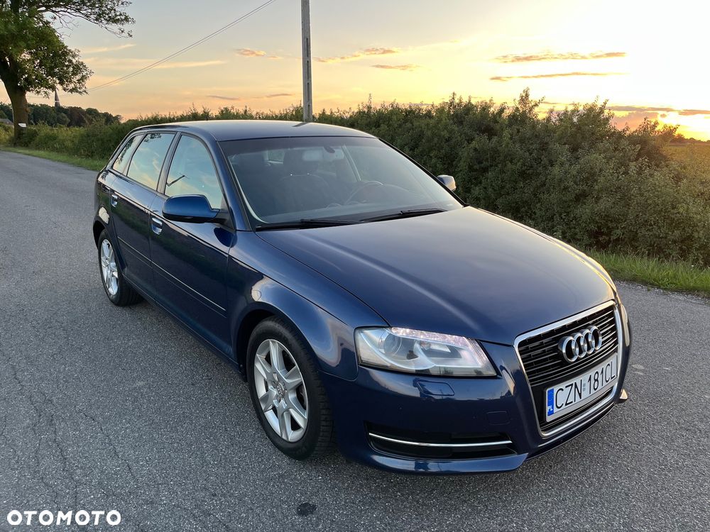 Audi A3 Sportback 2.0 TDI DPF Ambiente - 5