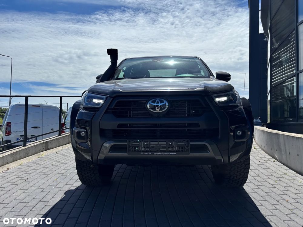 Toyota Hilux 2.8 D-4D Double Cab Invincible 4x4 - 4