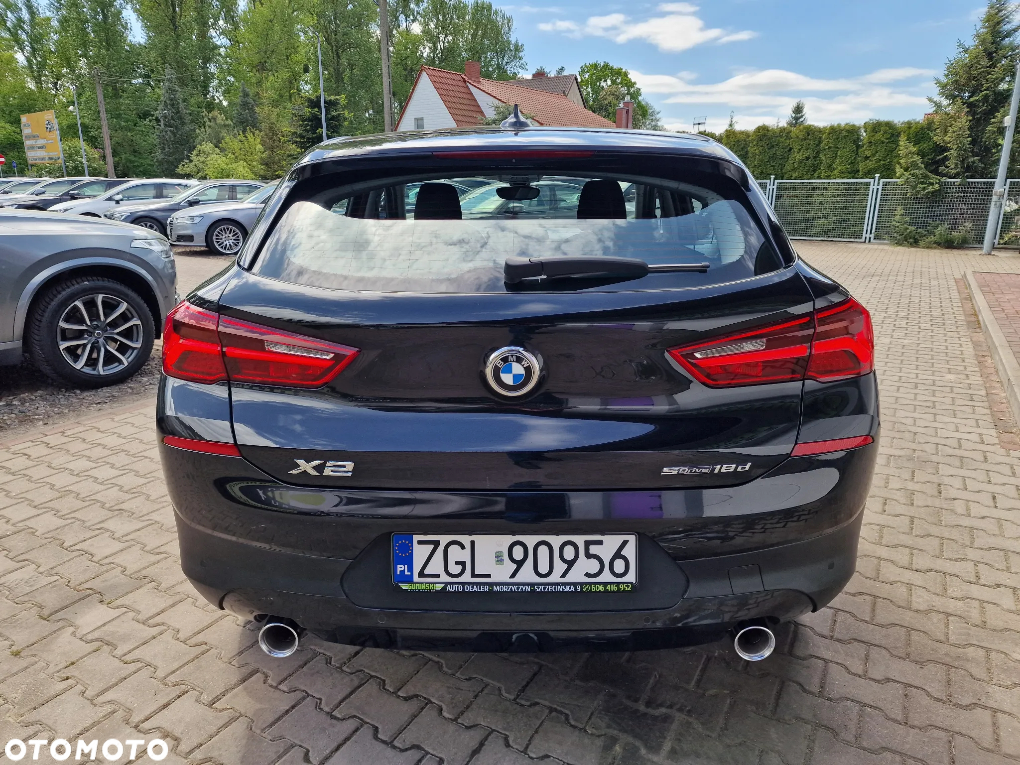 BMW X2 sDrive18d Advantage Plus - 10