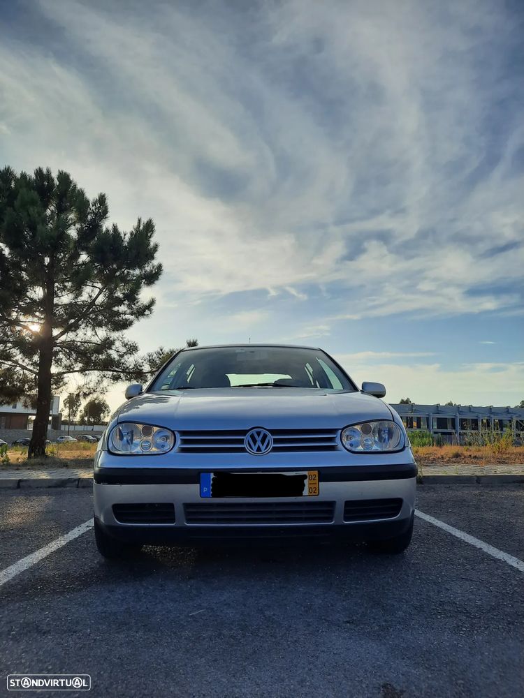 VW Golf - 4