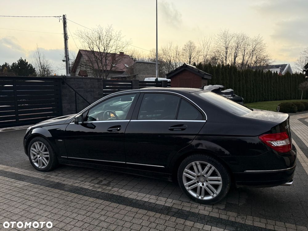 Mercedes-Benz Klasa C 250 CDI 7G-TRONIC Avantgarde Edition - 18