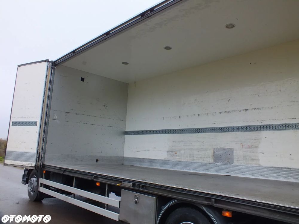 Volvo FL 260 - 11