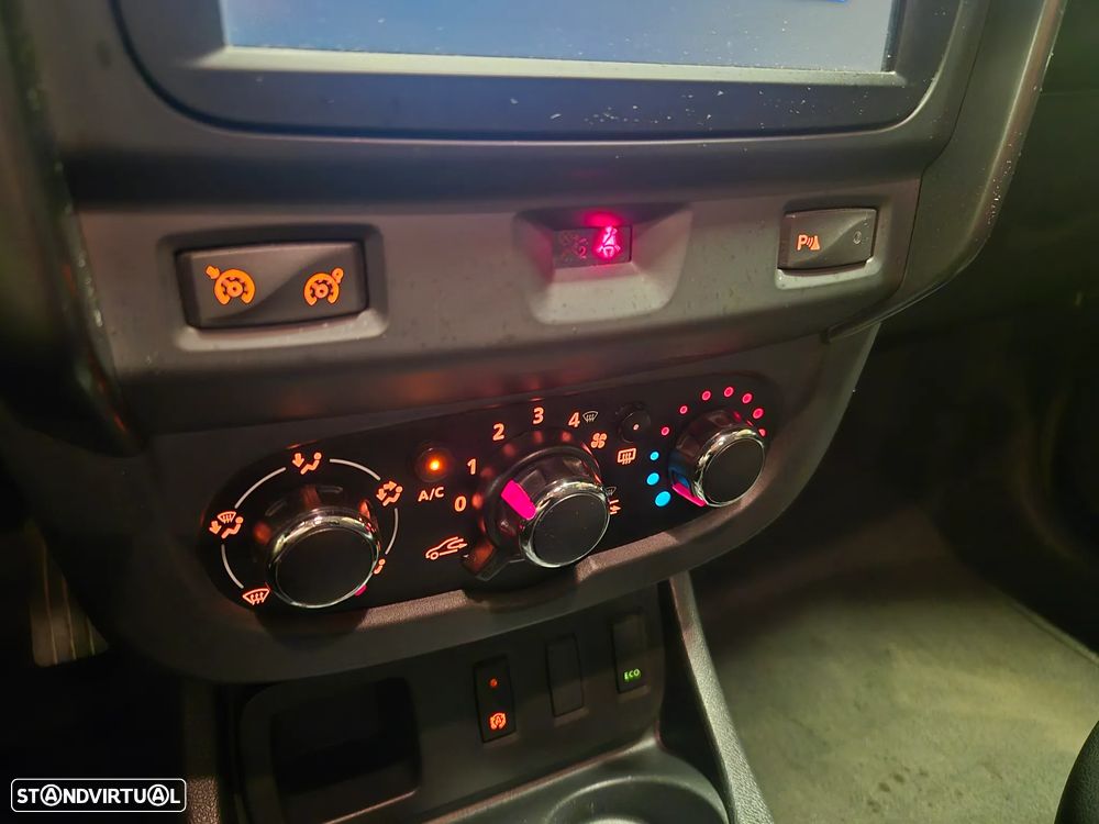 Dacia Duster 1.2 TCe Prestige - 19