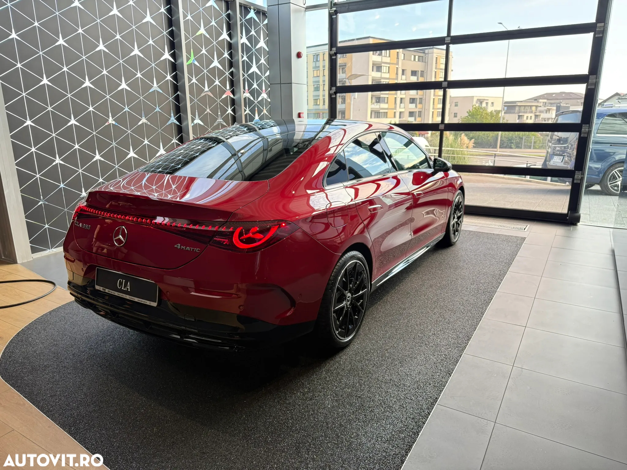 Mercedes-Benz CLA 350 4MATIC Coupe - 4