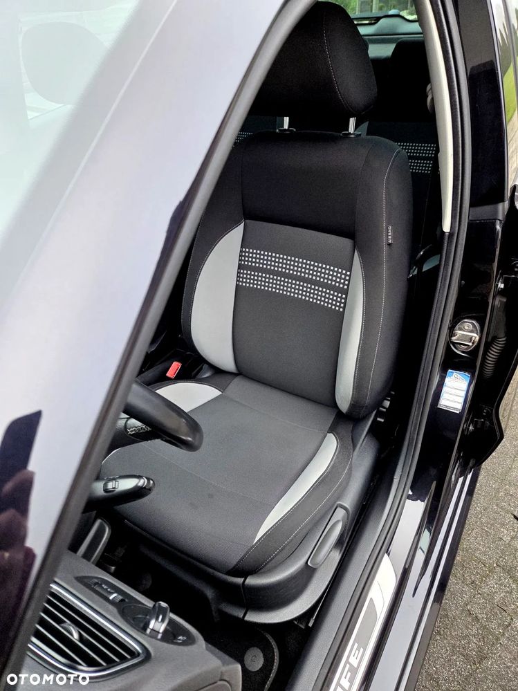 Volkswagen Polo 1.6 TDI Blue Motion Technology Life - 16