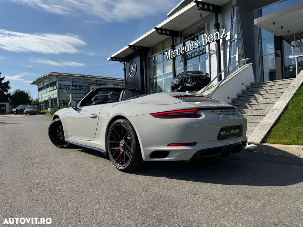Porsche 911 Carrera GTS Cabriolet PDK - 4