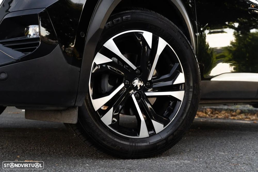 Peugeot 2008 1.2 PureTech GT - 24