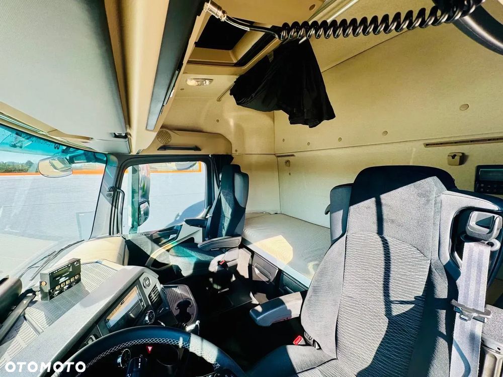 Mercedes-Benz Actros 2542 // E6 // chłodnia multitemperatura 22,5 Epal // winda // bitemperatua // świeżo z Niemiec // Idealny !!! - 34