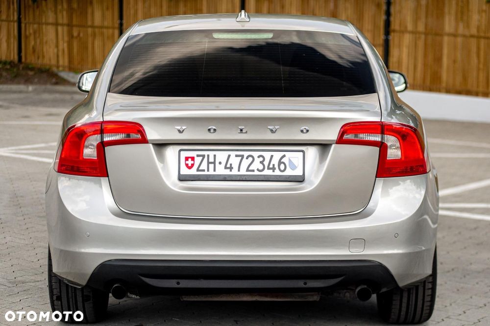 Volvo S60 - 14