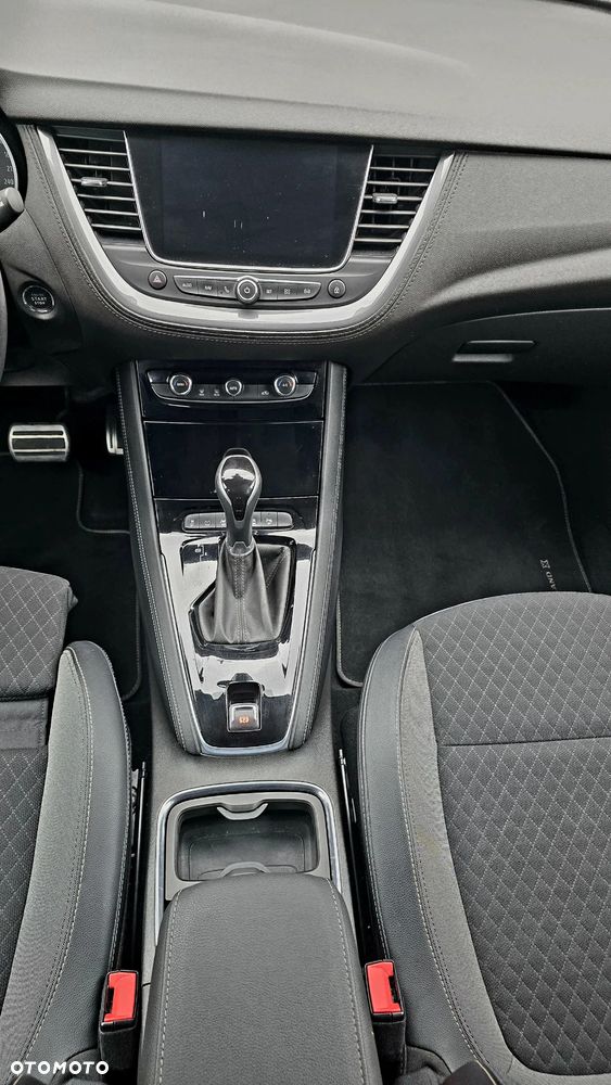 Opel Grandland X 1.6 Start/Stop Automatik Business INNOVATION - 22