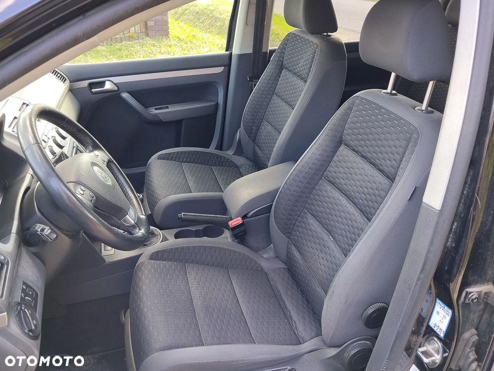 Volkswagen Touran 1.9 TDI DPF Blue Motion Trendline - 12