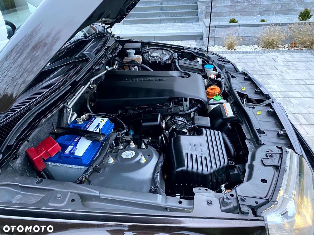 Suzuki Grand Vitara 2.4 Premium - 17