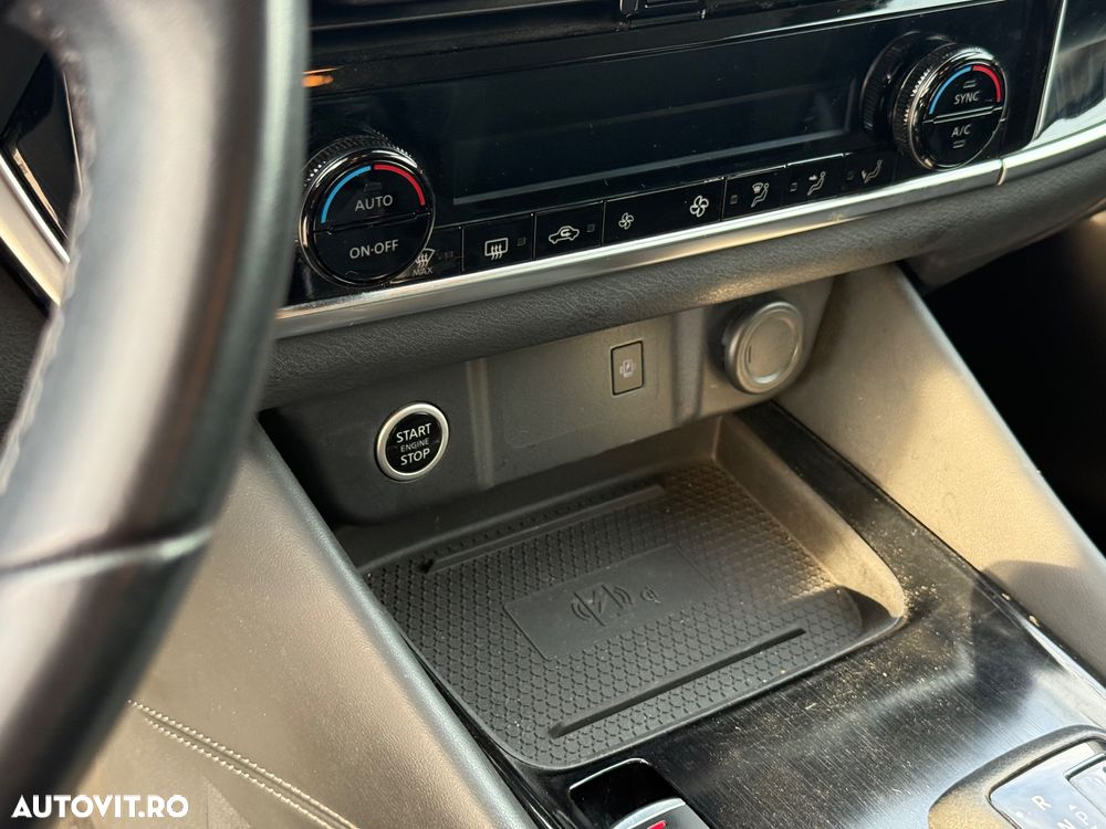 Nissan Qashqai 1.3 157CP 2WD DCT N-Connecta - 28