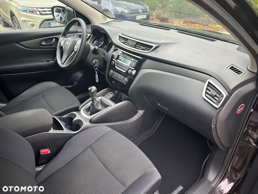 Nissan Qashqai - 12