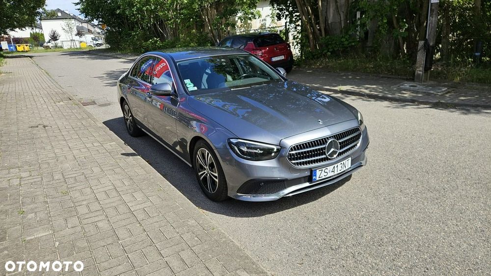 Mercedes-Benz Klasa E 200 d 9G-TRONIC Night Edition - 6
