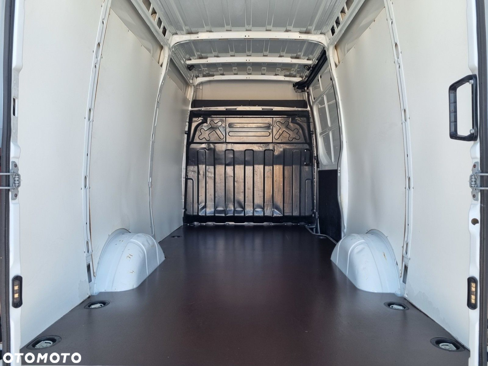 Iveco 35s16 L3H2 *99999zł NETTO* 2,3HPi/160KM - 12