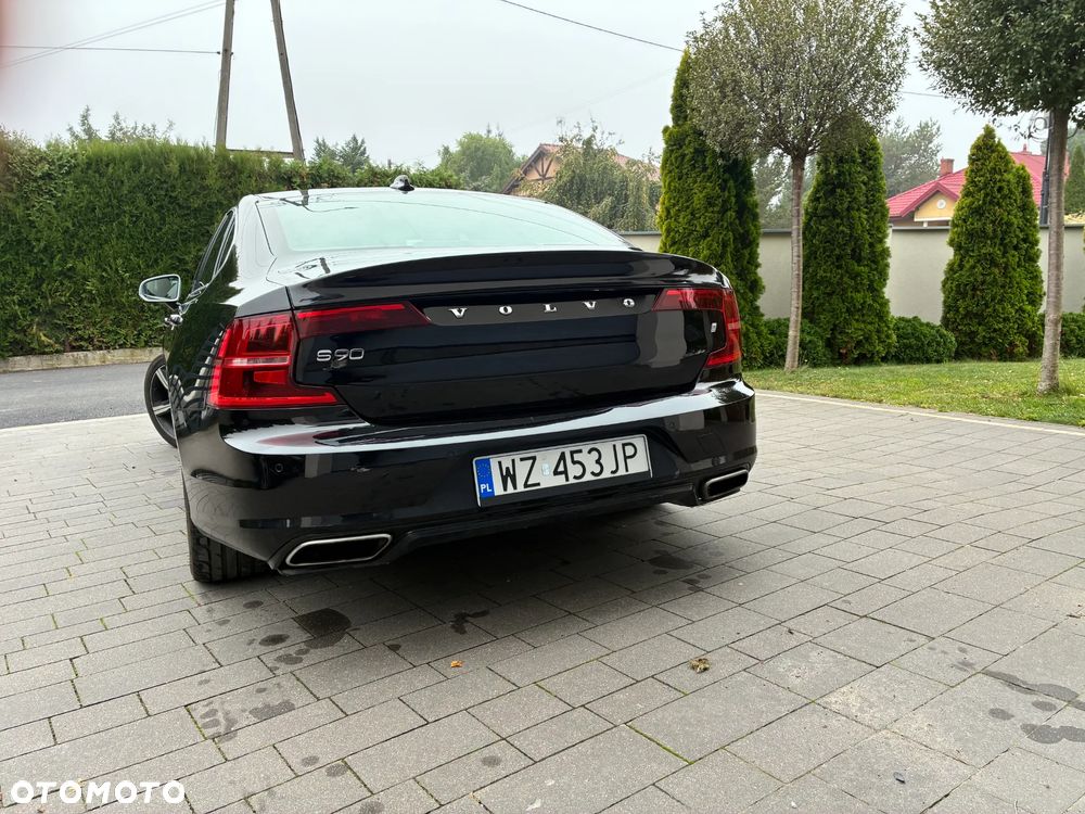 Volvo S90 - 11