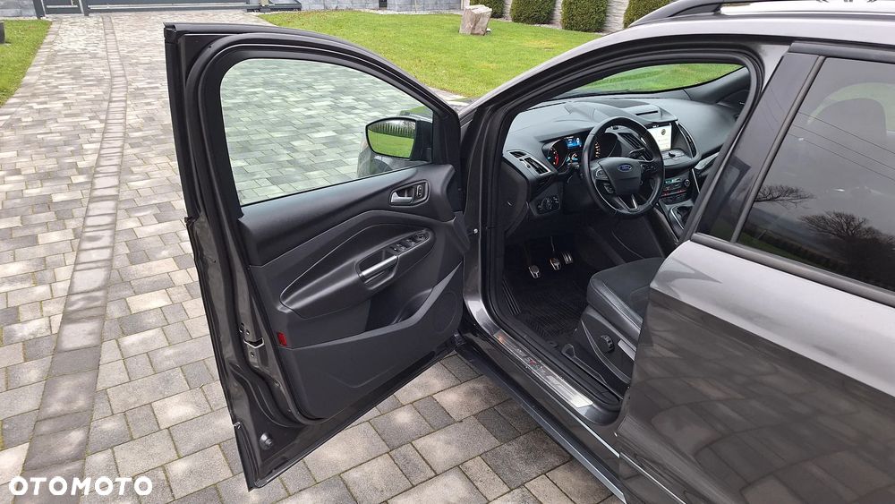 Ford Kuga 1.5 EcoBoost FWD ST-Line ASS MMT6 - 22