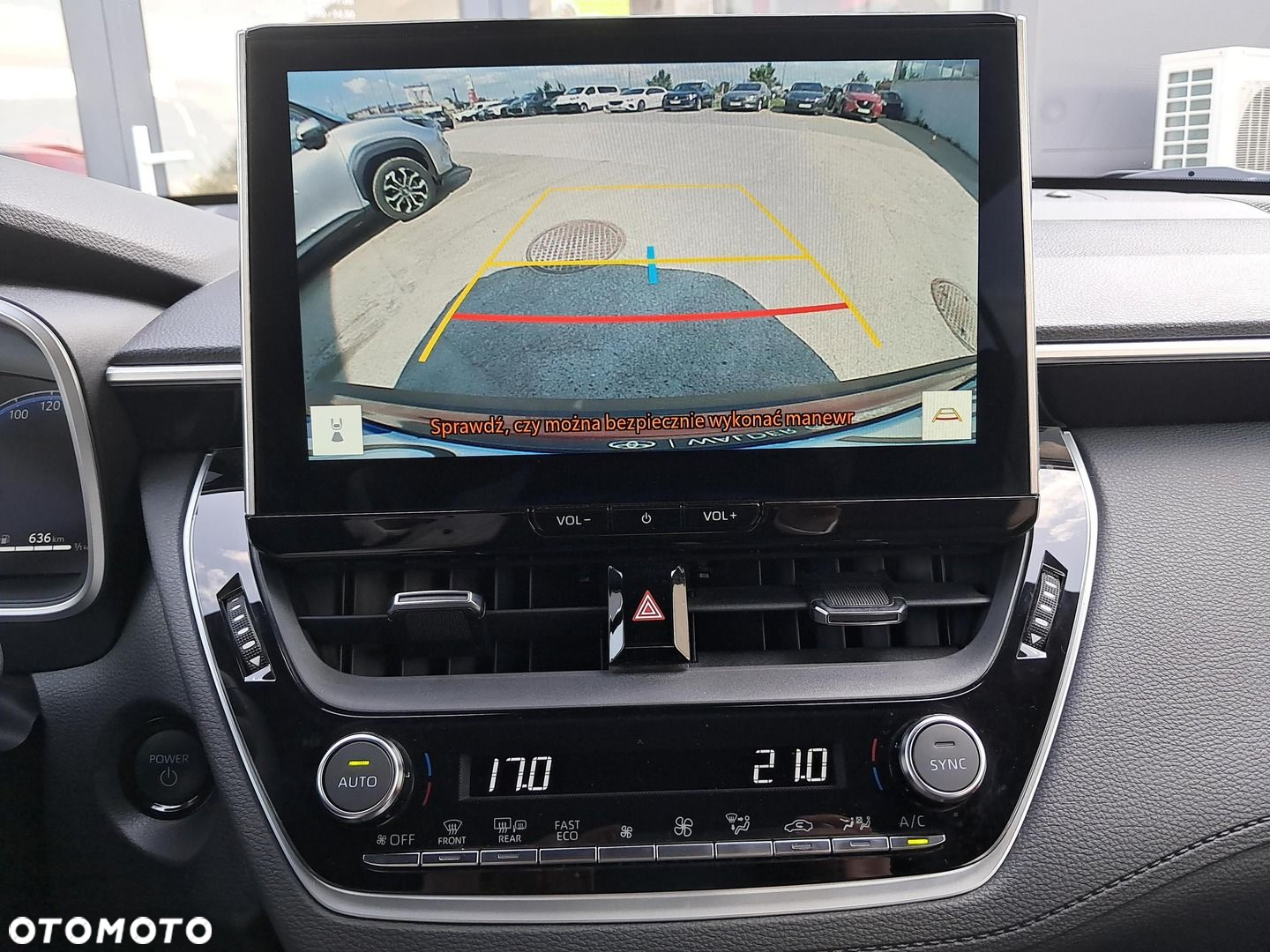 Toyota Corolla Cross 2.0 Hybrid Style - 19