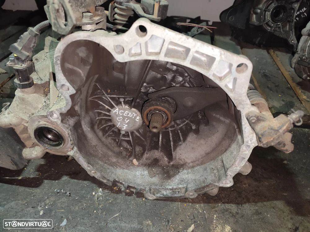 Hyundai Accent II LC / CAIXA VELOCIDADES 1.3 GASOLINA - CV139 - 2