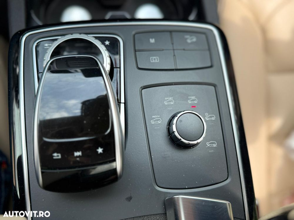 Mercedes-Benz GLE - 22