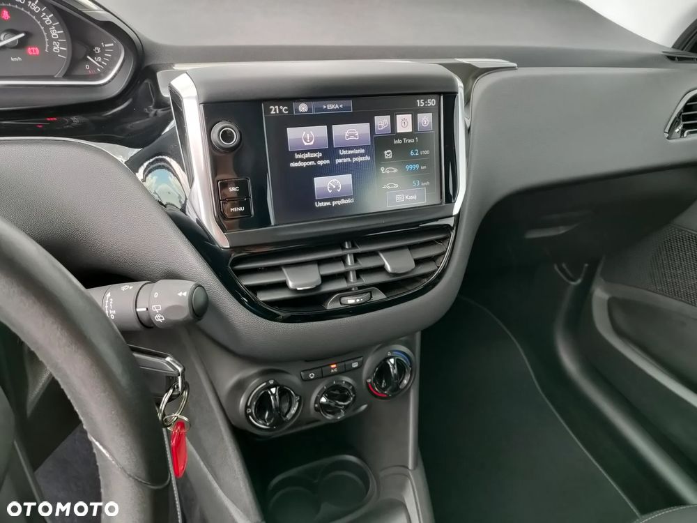 Peugeot 208 1.2 PureTech Style - 16