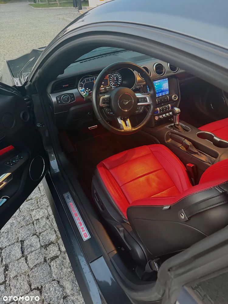 Ford Mustang - 14