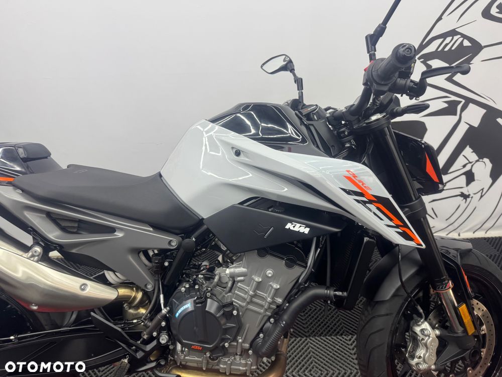 KTM Duke - 33