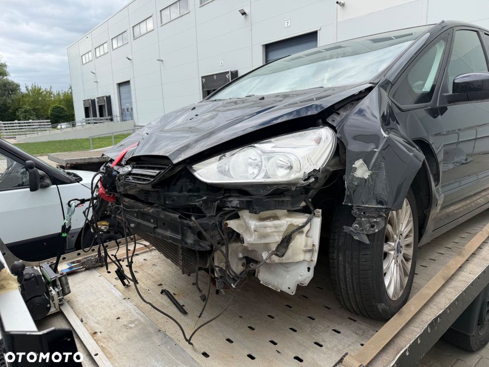 Ford S-Max - 4