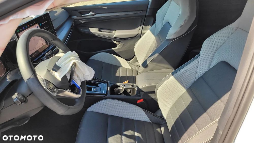 Volkswagen Golf 1.5 TSI EHybrid PHEV 200kW GTE DSG - 11