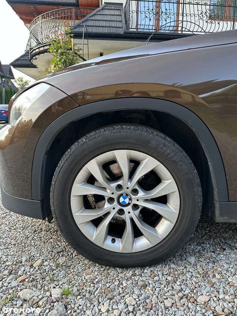 BMW X1 xDrive18d - 3