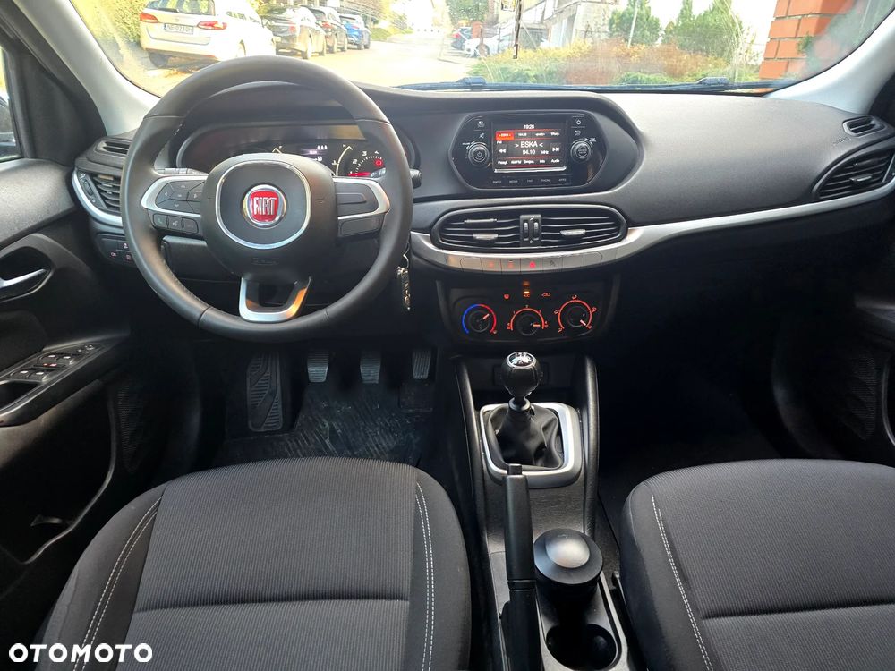 Fiat Tipo 1.4 16v Easy - 13