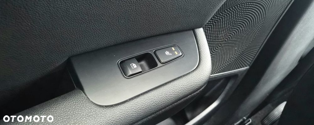 Kia XCeed - 34