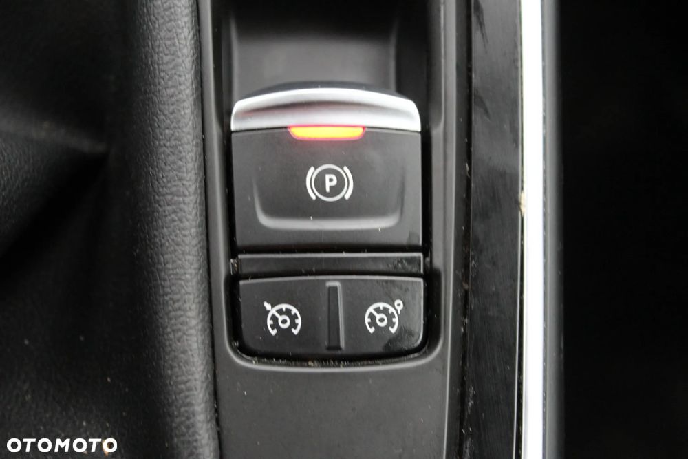 Renault Scenic BLUE dCi 120 LIMITED - 22