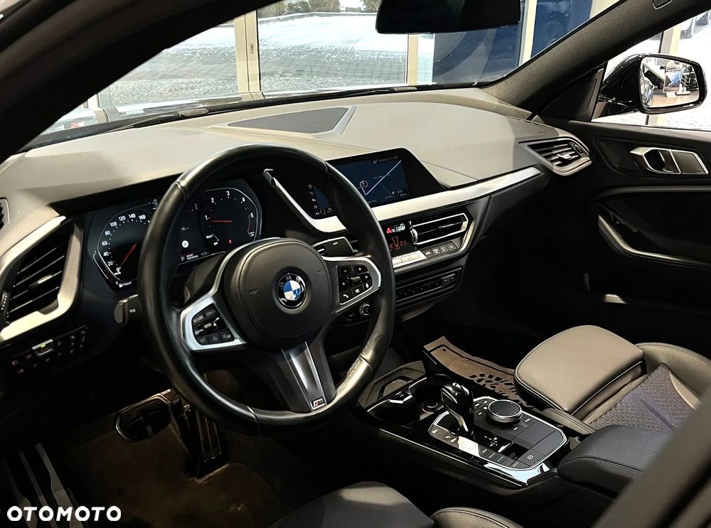 BMW Seria 2 220d M Sport - 10