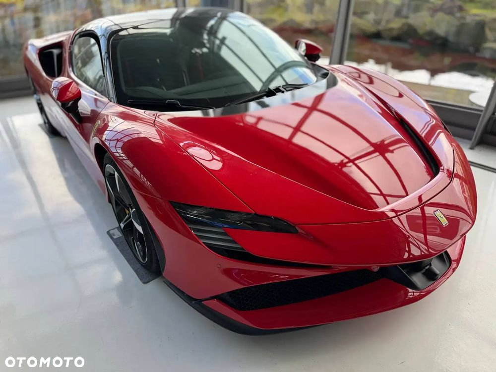 Ferrari SF90 Spider - 5